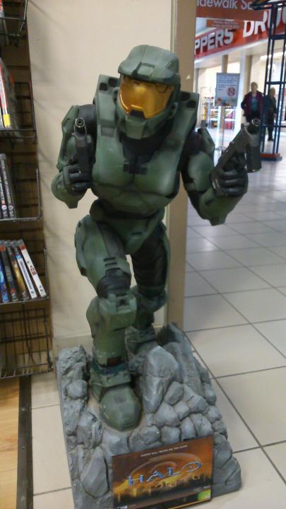 Halo Stand Up